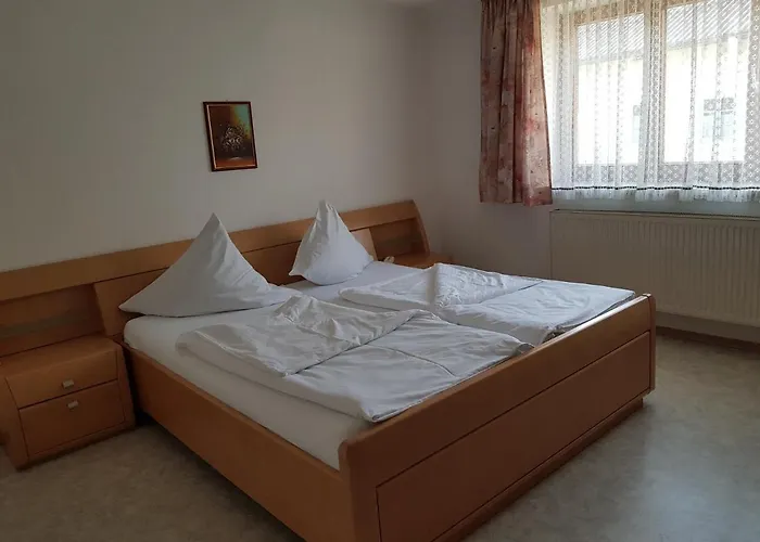 Duschlwirt بيت ضيافة